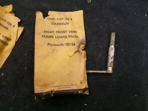 Nuevo de Lote Antiguo LVP-106-R 1953 1954 Plymouth RF Vent Frame Pivote - Imagen 1 de 2