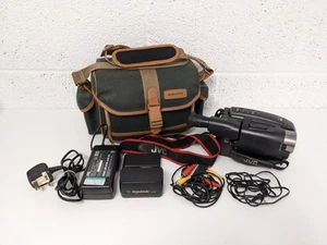 JVC Compact VHS Camcorder - GR-AX280E with Case and Charger - Spares/Repairs - Picture 1 of 9