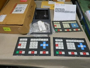 Membrana Fanuc A98L-0001-0524#B (2 piezas) con cubierta A250-0542-T001 CRT NUEVO LOTE-G - Imagen 1 de 5
