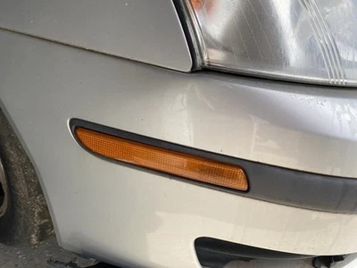 Угловые/парковочные габаритные огни для пассажира подходят для 03–07 SAAB 9-3 1809332 - Изображение 1 из 4