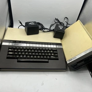 Atari 1200XL & 1050 Home Computer - Untested 1050 Drive Styrofoam Included - Picture 1 of 14