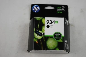 New Genuine HP 934XL Black Ink Cartridge Sealed New Exp Aug 2018 - Picture 1 of 3
