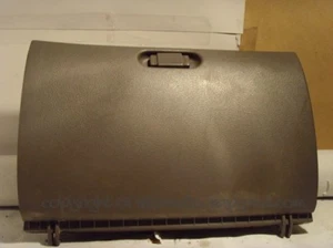 Nissan Serena Vanette E LDV Cub Guantera Tapa 2.3D 1995-2001 - Imagen 1 de 1