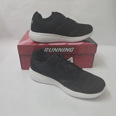 Zapato para correr Fila para mujer con capas negro, negro, blanco 9,5 EE. UU. EUR 41 nuevo en caja Foto 1 de 4