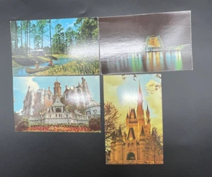 Lot of 4 vintage Walt Disney World postcards - Picture 1 of 7