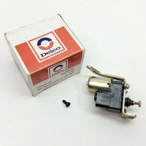 New Genuine GM 17079136 Carburetor Idle Speed Control Solenoid - Picture 1 of 5