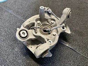 2022 Jeep Grand Wagoneer Rear Right Passenger Spindle Knuckle Hub, Used OEM - Picture 1 of 4