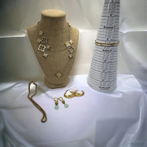 4 Piece Jewelry Lot Gold Tone Premier Design Bracelet Earrings Necklace - Picture 1 of 6