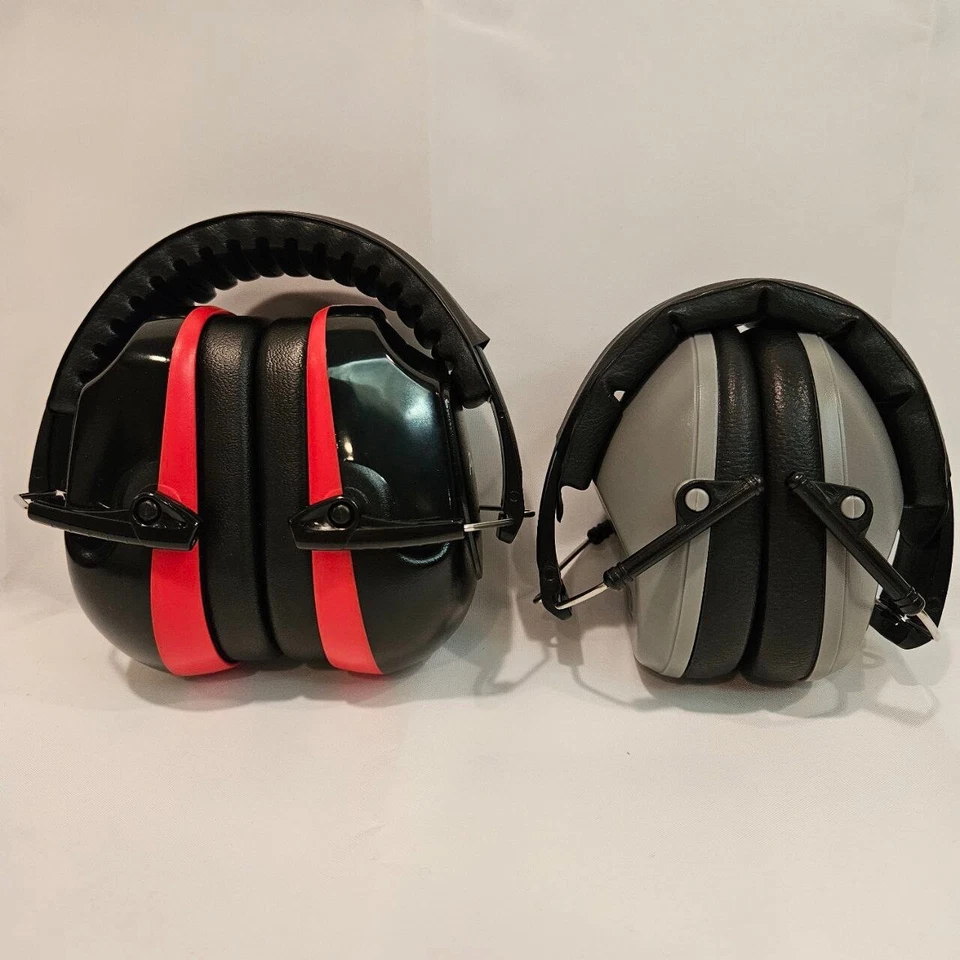 Set of 2 Shooting Ear Protectors, His and Hers Set Procase and Smith&Wesson M&P — 第 1/4 张图片