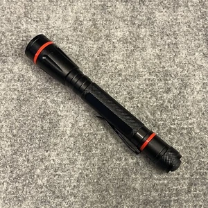 LED Luz Blanca AAA Batería 13cm Bolígrafo Linterna, con Zoom 3 Función Cola Tapa - Imagen 1 de 6