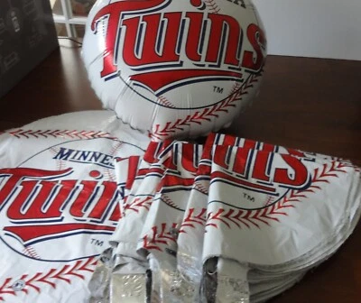 Minnesota Twins MLB Pro Baseball 18" Mylar Foil Balloon Sports Party Decoration - Image 1 of 2