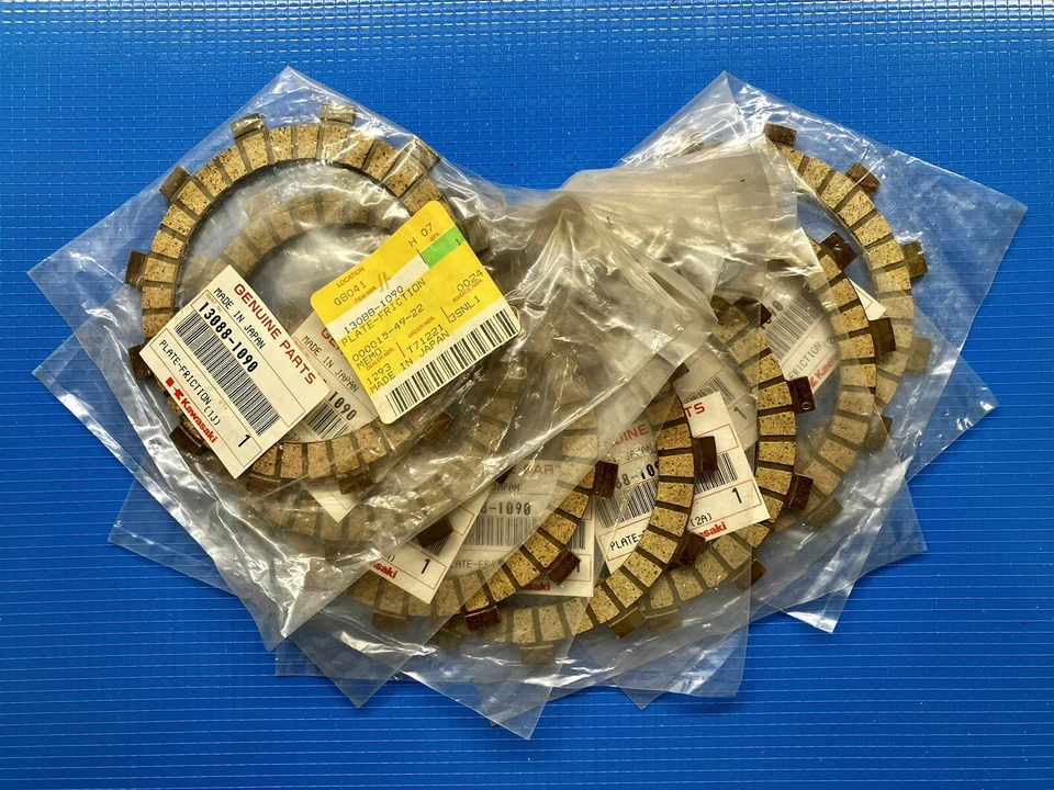 Genuino Nuevo! Placas de fricción embrague Kawasaki 1992-1993 KX125 (7) Foto 1 de 1