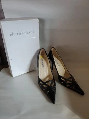 Zapatos de tacón Charles David talla 10 nuevos en caja de cuero negro punta puntiaguda nuevos en caja Foto 1 de 4