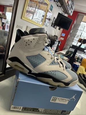 Nike Air Jordan 6 Retro UNC University Blue CT8529-410 Para hombres 10.5 Usado Usado Foto 1 de 4