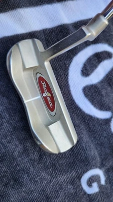 Nice TaylorMade Rossa Barcelona Sport-1 Putter, 35", Original Shaft And Cover - Image 1 of 4