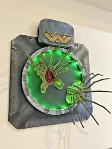 Alien Facehuggers Vent Wandhänger LED Fernbedienung 16 Farben - Bild 1 von 14