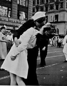 Nueva York City Times Square Beso 8""x 10"" Segunda Guerra Mundial Segunda Guerra Mundial 2 Foto Foto #17 - Imagen 1 de 1