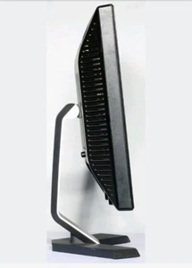 DELL FLAT MONITOR E177FPF 17'' SCREEN VGA Used Parts only - Picture 1 of 4