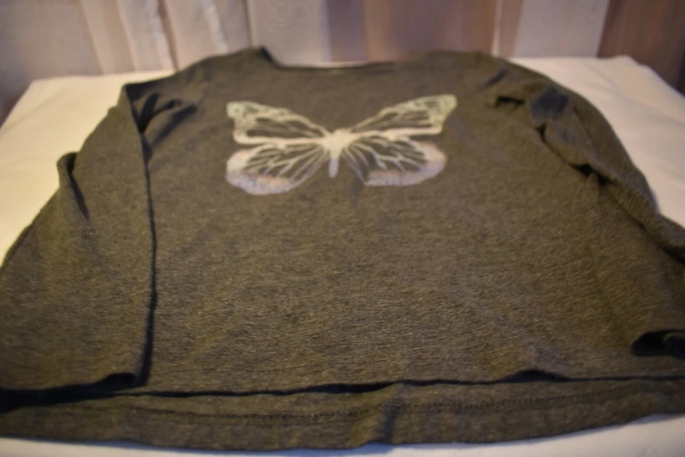 Camisa Gap Niños Niñas Gris Manga Larga Mariposa Talla Pequeña Foto 1 de 4