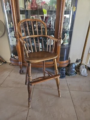 Старинный дубовый детский высокий стул Warson & Boaler Chicago BowBack примитив 1920-е - Изображение 1 из 4