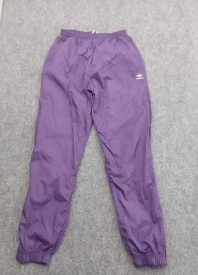 Antiga Calça Umbro Track Masculina Grande Roxa Nylong Forrada Cordão Zíper Tornozelos - Imagem 1 de 4