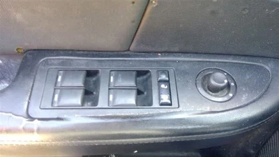 Interruptor de puerta delantera del conductor estilo clásico para conductor 11-17 COMPASS 85301 Foto 1 de 4