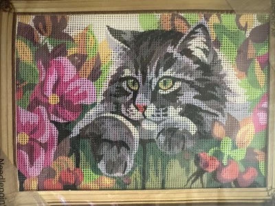 COLLECTION D ART Printed needlepoint kits Tapestry Canvas 30x40 cm Rto Cat