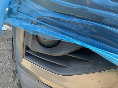 Luz antiniebla de esquina/estacionamiento compatible con 12-21 NV 3500 2181451 Foto 1 de 4