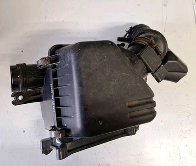 Hyundai Elantra 2010 2,0 L filtro de aire caja 28100-2H150 OEM Foto 1 de 4