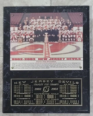 Placa de campeones de la Copa Stanley 2002-2003 New Jersey Devils Foto 1 de 4