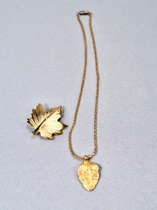 VTG Gold Tone Autumn Leaves Set Dogwood Brooch and Maple Leaf Pendant Necklace - Picture 1 of 11