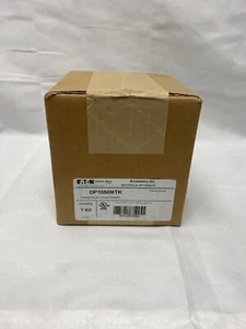 Kit de accesorios de techo/giratorio Eaton Crouse-Hinds DP1050MTK - NUEVO EN CAJA - Imagen 1 de 5