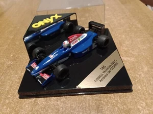 onyx 1/43 " Tyrrell Yamaha 020 C Andrea de Cesaris " in teca - Foto 1 di 3