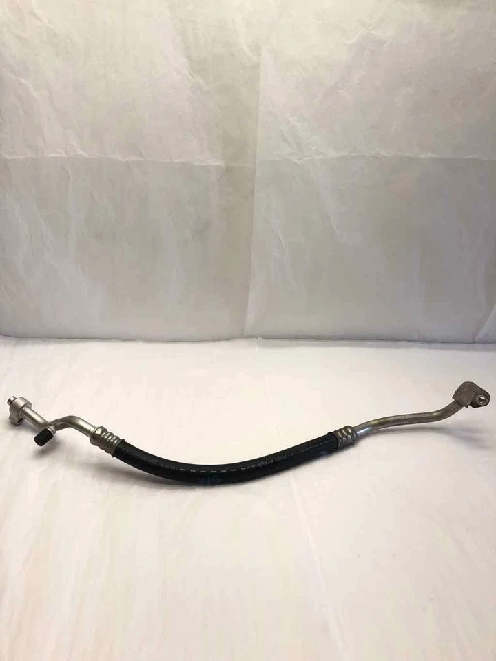 Ford Fiesta 2013 aire acondicionado refrigerante manguera de succión sedán G Foto 1 de 4