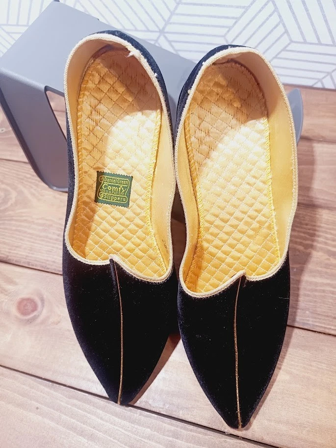 Zapatillas Daniel Green 'Bangkok' RARAS Terciopelo Metálico Borde Dorado Talla 8.5  Foto 1 de 4