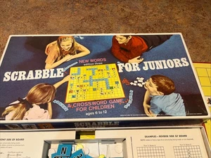 Vintage Scrabble For Juniors Crossword Game 1968 COMPLETE New Words 2 Sided - Picture 1 of 5