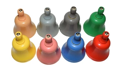 Juego de 8 campanas de juguete musicales de melode de diferentes colores Knickerbocker 1954 de colección Foto 1 de 4