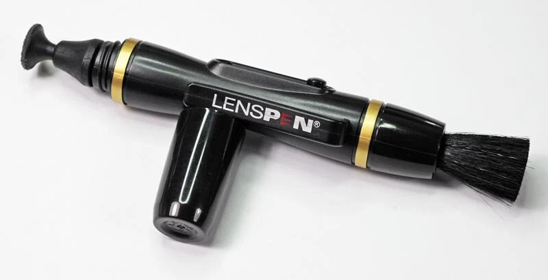 LENSPEN stylo nettoyeur 2 en 1 - Photo 1/1