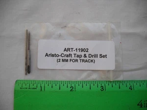 SALE! Aristo-Craft ART-11902 Gewindebohrer- und Bohrer-Set, 2 mm für Schiene, Spiralbohrer - Bild 1 von 5