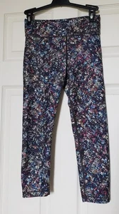 Athleta Girls Chit Chat Printed Multicolored Capri Leggings - Size XL/14 - EUC - Picture 1 of 4
