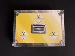 Hot Wheels 2012 - Back To The Future Time Machine SDCC Exclusive (Case sunfaded) - Picture 1 of 10