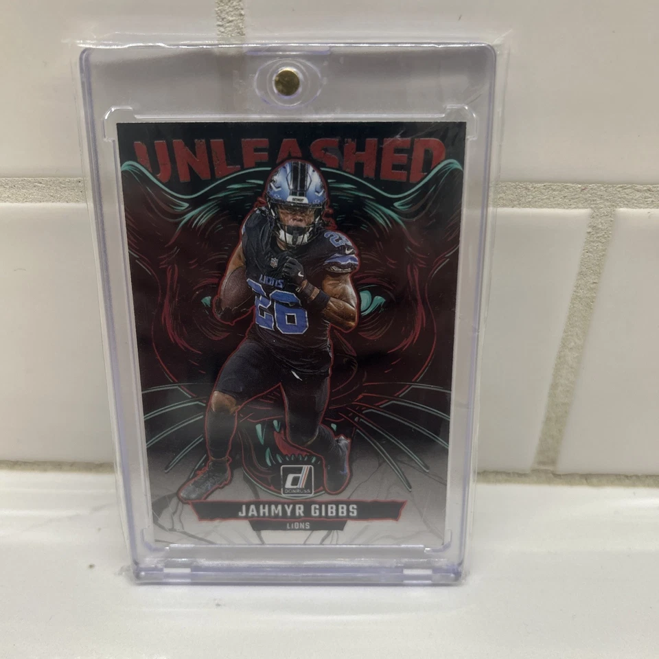 2025 PANINI DONRUSS — ДЖАХМИР ГИББС — UNLEASHED — ДЕТРОЙТСКИЕ ЛЬВЫ SSP - Изображение 1 из 1