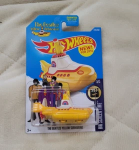 Hot Wheels The Beatles Yellow Submarine HW Screen Time 5/5 DHP33 1:64 - Picture 1 of 4