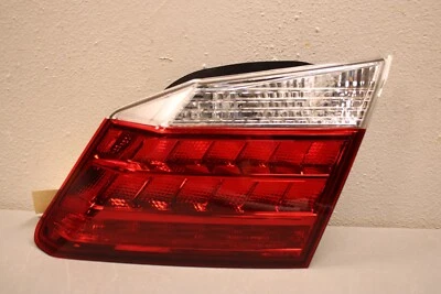 2013 2014 2015 HONDA ACCORD RIGHT SIDE INNER TRUNK TAIL LIGHT WITH LED Foto 1 de 4