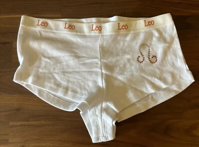 Vtg Victorias Secret White Leo Zodiac Boy Shorts Medium Small 100% Cotton RARE - Image 1 of 4