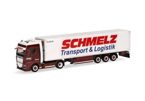 HERPA - MAN TGX GX 4x2 con rimorchio a 3 assi SCHMELZ KASSEL - 1/87 - HER317351 - Foto 1 di 5