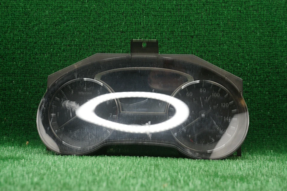 Nissan Altima 2013 2014 velocímetro medidor grupo fabricante de equipos originales millas no registradas Foto 1 de 4