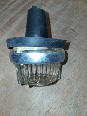 Conjunto de luz de seta dianteira esquerda Renault Dauphine - Imagem 1 de 4