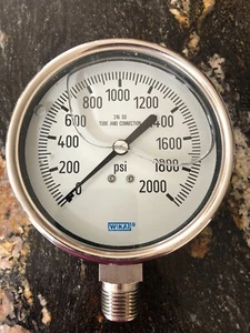 Wika pressure gauge 9832705, 233.54, 4", 2000psi, 1/2" btm - Picture 1 of 4