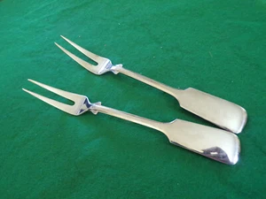 Robbe & Berking Modell ALT-SPATEN Vorlegeteil Paar Fleischgabeln Silber 150 TOP - Picture 1 of 2